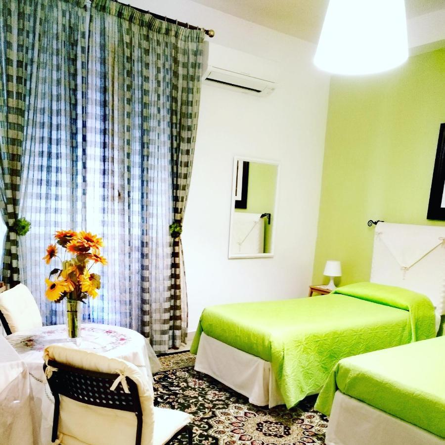 B&B Divina Roma ภายนอก รูปภาพ
