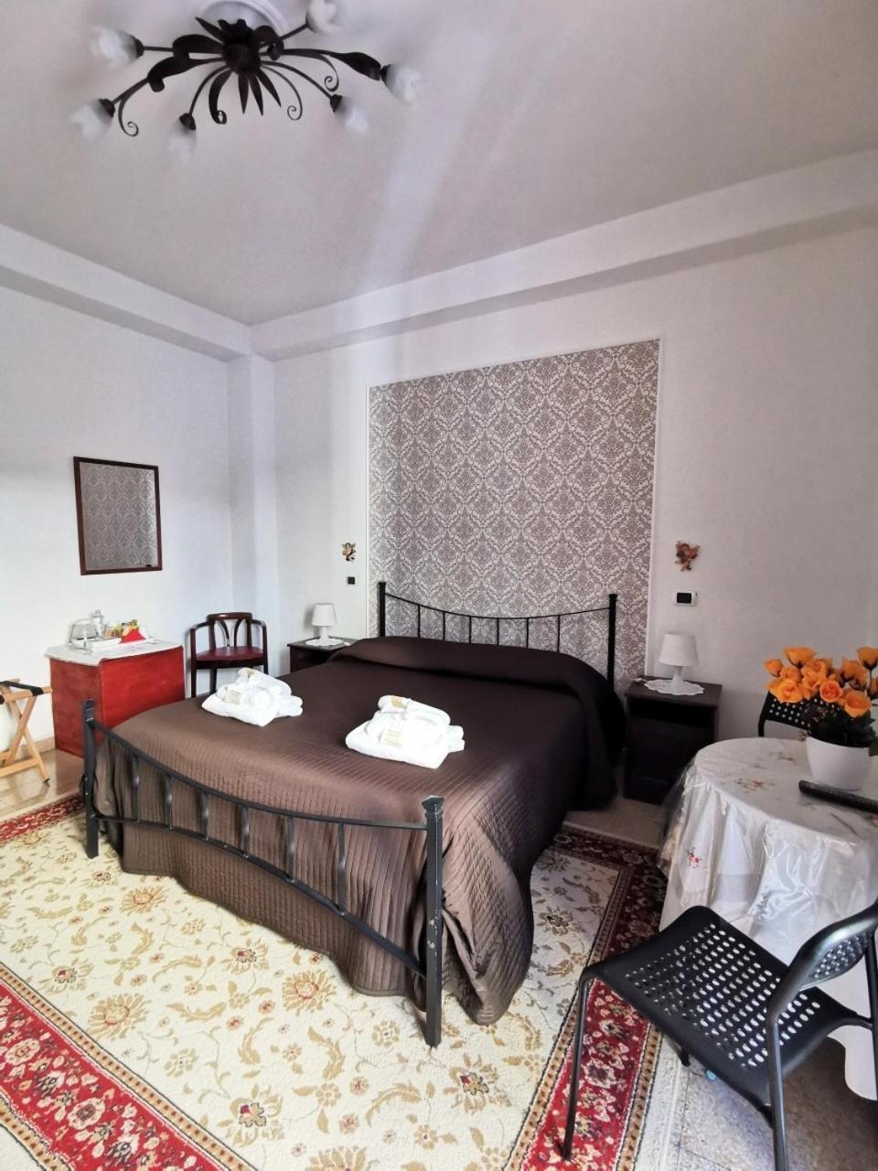B&B Divina Roma ภายนอก รูปภาพ
